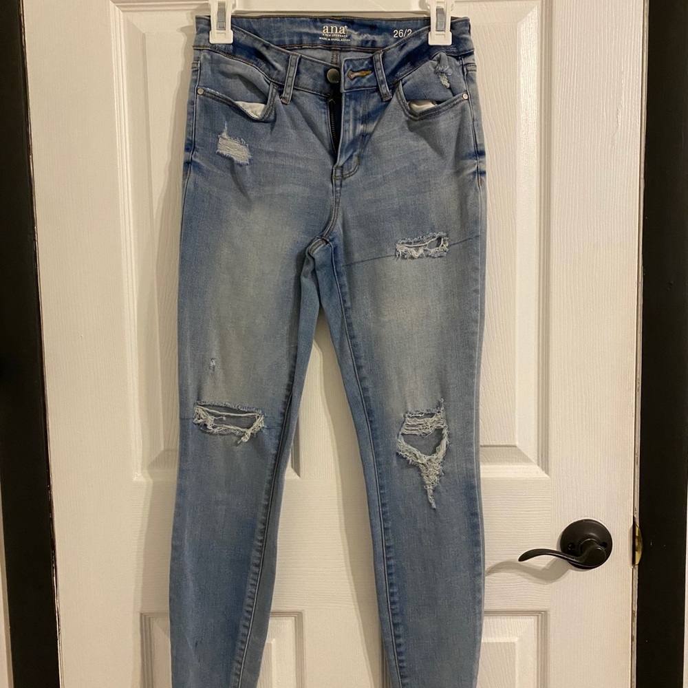 Light-washed Skinny Jeans